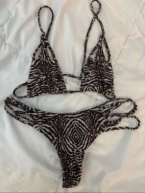 Benoa Swim Safari set ( both pettie )